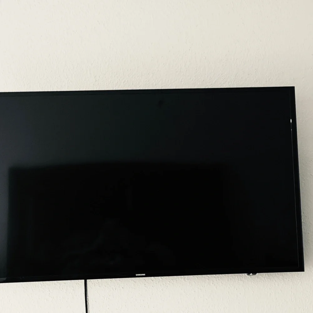 Samsung Black LED TV